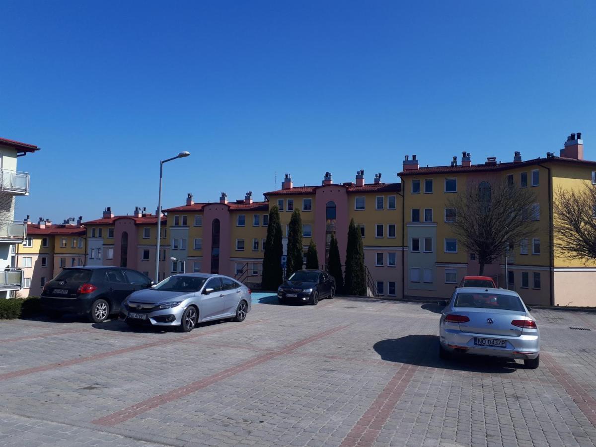 Apartament Galeria Warminska オルシュティン エクステリア 写真